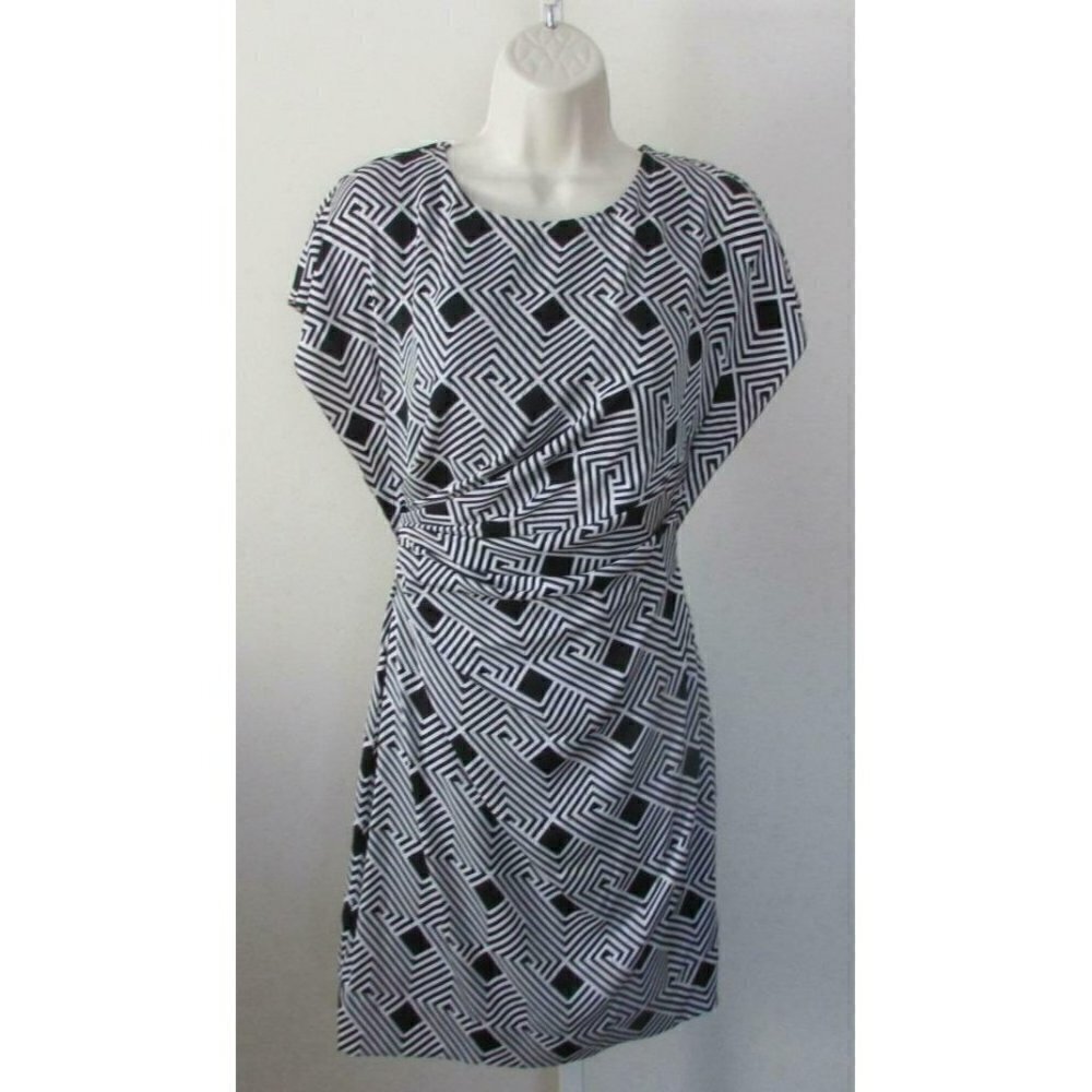 DVF Diane von Furstenberg Jenna Geo Stripes black white dress silk shift new 2